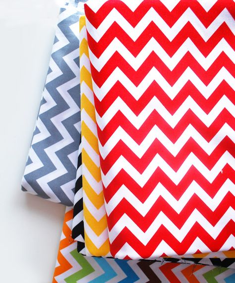 Use any of these colors in the Chevron pattern to make DIY letter shirts Tela, Crochet A Butterfly, Fabric Websites, I Spy Quilt, Diy Letter, Classroom Makeover, Chevron Fabric, Purse Pattern, Fabric Ideas