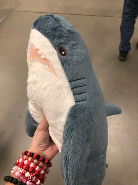 Shark Plushie Ikea, Blajah Shark, Blahaj Shark Aesthetic, Shark Things To Buy, Shark Stuffy, Blåhaj Ikea, Ikea Blahaj, Shark Teddy, Ikea Shark Plush