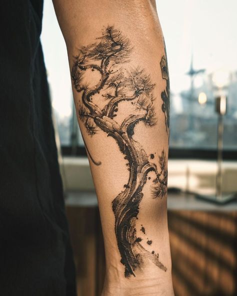 Tato Lengan Bawah, Pine Tattoo, Tree Sleeve Tattoo, Tree Tattoo Arm, Tree Tattoo Men, 12 Tattoos, Tattoo Inspiration Men, Vespa Retro, Men Tattoos Arm Sleeve