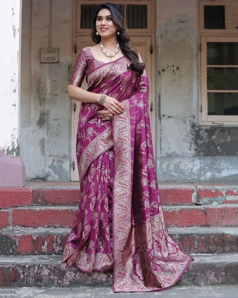 Wine Color Saree, Wine Saree, Saree South Indian, Stitch Saree, South Indian Silk Saree, Pleated Saree, Blouse Details, Indian Silk Sarees, Saree For Women