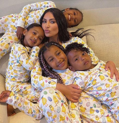 Kim Kardashian and Her 4 Kids Match in Easter Pajamas in Adorable New Photo: 'With My Bb's' Kanye West Son, Kardashian Family Photo, Kim Kardashian Family, Dream Kardashian, Easter Pajamas, Saint West, Kardashian Kids, Jenner Family, Kardashian Family