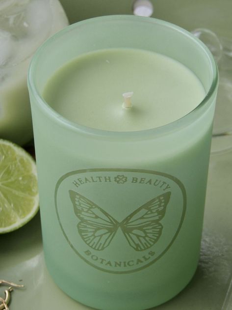 Green Gifts Aesthetic, Aesthetic Bedroom Sage Green, Green Girly Bedroom, Cute Green Stuff, Sage Green And White Bedroom Aesthetic, Green Candle Aesthetic, Sage Green Candles, Crochet Room, Green And White Bedroom
