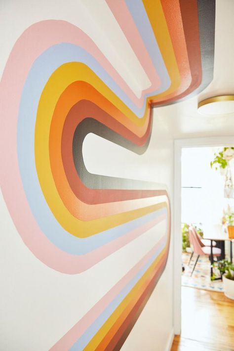 Muralist Maggie Antalek's Retro Mural and Mirror Hallway Photo By Stephanie Diani Accent Wall Placement, Retro Mural, Rainbow Mural, White Mosaic Tile, Mirror Hallway, Apartment Color Schemes, Office Mural, Interior Murals, Living Room Murals