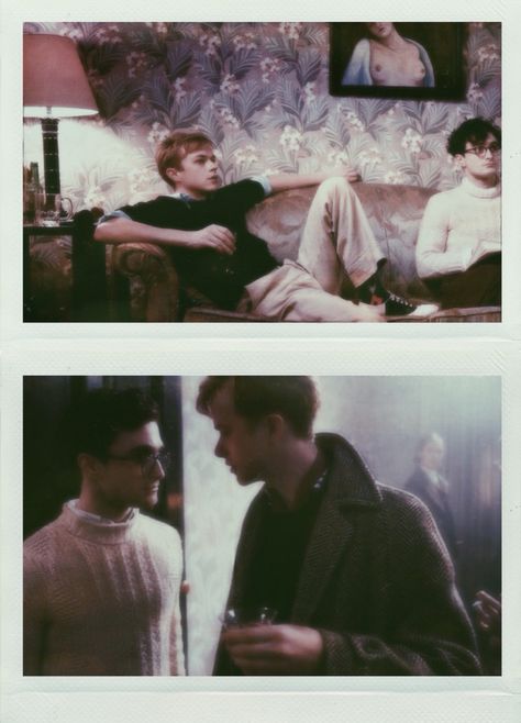 Kill Your Darlings (2013). Starring Dane Dehaan, Daniel Radcliffe, Michael C. Hall. Directed by John Krokidas. A tale about Allen Ginsberg, Lucien Carr, and Jack Kerouac. Allen Ginsberg And Lucien Carr, Lucien And Allen, Kill Your Darlings Aesthetic, Lucien Carr, Kill Your Darlings, Dane Dehaan, Allen Ginsberg, Gay Harry Potter, Beat Generation