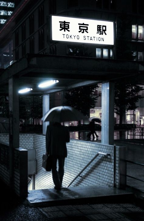 Www.HollandStreet.co thekimonogallery: riri-neko: Tokyo 1330 by tokyoform on... #kimono #style #fashion Tokyo Dark, Anime Bad, Tokyo Aesthetic, Tokyo Streets, Neo Tokyo, Dark Street, Tokyo Night, Tokyo Station, Tokyo City