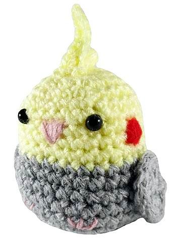 Crochet Bird Keychain Free Pattern, Cockatiel Crochet Pattern, Crochet Cockatiel Pattern Free, Cockatiel Crochet Pattern Free, Amigurumi Bird Pattern, Crochet Parakeet Pattern Free, Crochet Bird Keychain, Mini Amigurumi Animals, Crochet Bird Free Pattern