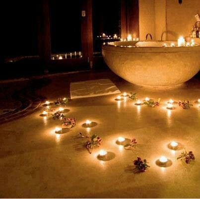 Romantic...candlelit bath Bath Candles Romantic, Bath Romantic, Bath Tub For Two, Bath For Two, Romantic Bath, Romantic Bathrooms, Game Lodge, Bath Candles, Romantic Night