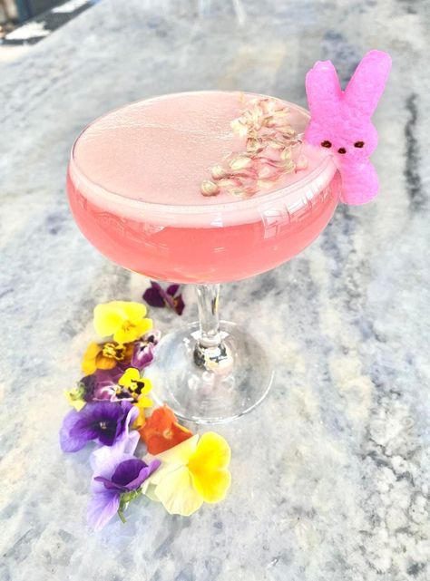 11 Beautiful Cocktails To Enjoy This Easter Easter Drinks Alcohol Pitcher, Easter Spritz Cocktail, Peeps Cocktail Easter, Easter Batch Cocktails, Easter Champagne Cocktails, Easter Signature Cocktail, Easter Prosecco Cocktails, Easter Mocktail Recipe, Easter Martini Cocktails