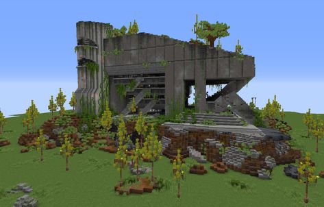 (1) Acrylicpaint on Twitter: "Reclamation Built on @BuildersRefuge #Minecraft #Minecraftbuilds #minecraft建築コミュ https://t.co/TzEBHSBakn" / Twitter Abandoned Brutalist Architecture, Minecraft Brutalist Architecture, Minecraft Overgrown Ruins, Abandoned Minecraft House, Overgrown House Minecraft, Brutalist Minecraft, Minecraft Post Apocalyptic Builds, Abandoned House Minecraft, Minecraft Abandoned Building