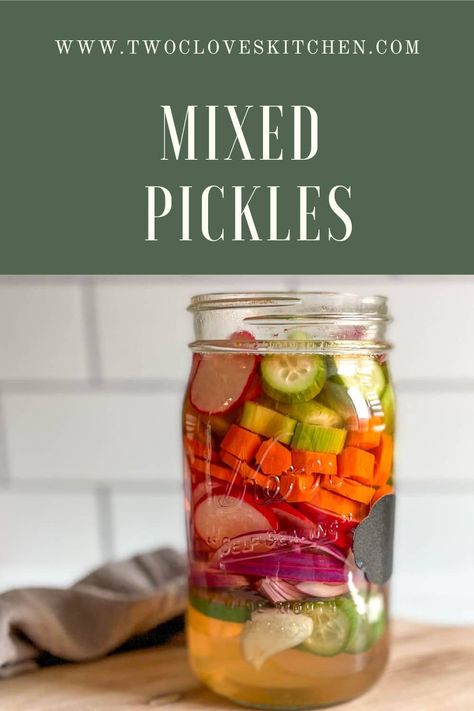 Sweet Mixed Pickles, Pickled Mixed Vegetables, Pickled Celery, Quick Pickled Vegetables, Easy Pickling Recipes, Pickled Vegetables Recipe, Mixed Pickle, Seasoned Rice Vinegar, Roasted Cherry