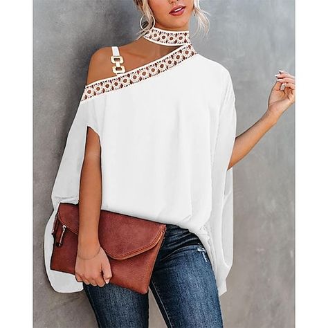 Moda Casual Chic, Feminine Tops, Womens Blouses Summer, Blouse Size Chart, Style Casual Chic, Cape Designs, Batwing Sleeve Blouse, Shoulder Cape, Off Shoulder Shirt