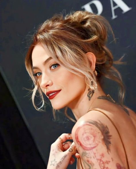 Paris Jackson Aesthetic, Dreads Diy, Happy Birthday Paris, Fem Faceclaims, Planet Energy, I Love Her So Much, Mo Willems, Black Sheer Dress, Love Her So Much