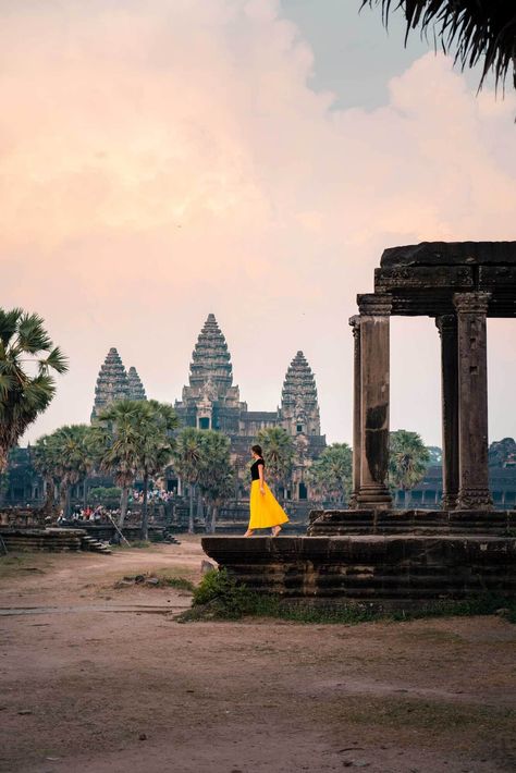 Angkor Wat Photo Ideas, Ankor Watt, Ankor Wat, Trip Goals, Travel Dubai, Asia Countries, Angkor Wat Cambodia, Angkor Thom, Travel Pose