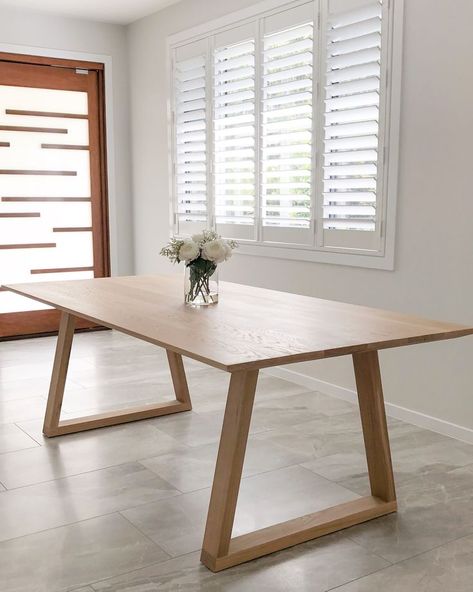 White Leg Dining Table, Oak Table Legs, Light Timber Dining Table, American Oak Dining Table, White Wooden Dining Table, White Oak Dining Table Modern, White Oak Table Dining Rooms, White Oak Dining Room Table, Dining Table Legs Ideas Wooden