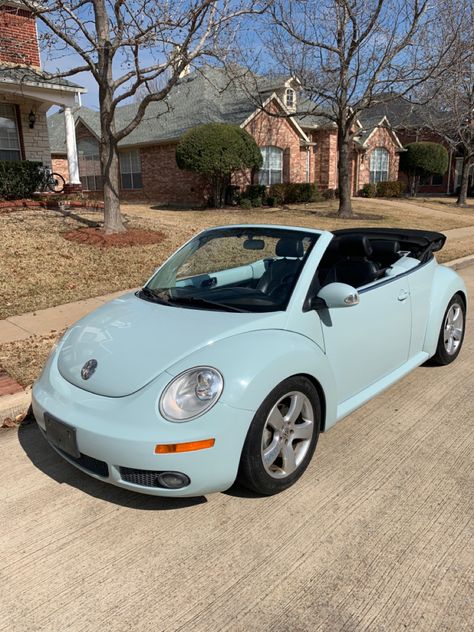 Light Blue Punch Buggy Convertible, Pink Beetle Convertible, Volkswagon Convertible Beetle, White Volkswagen Beetle Aesthetic, Pastel Beetle Car, Cute Cheap Cars, Volkswagen Beetle Convertible Aesthetic, Bettle Volkswagen Convertible, Cute Car Exterior