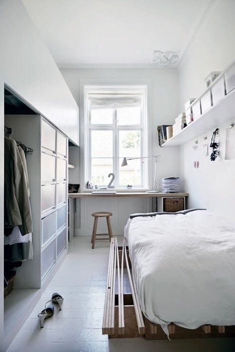 my scandinavian home: The cool home of a Danish architect Small Room Design, Små Rum Lidt Plads, Apartemen Studio, Narrow Bedroom, Tiny Bedroom Design, Student Bedroom, Small Bedroom Designs, Tiny Bedroom, Awesome Bedrooms