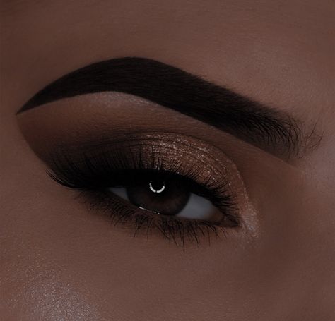 Eyeshadow Looks With Black Dress, Eyeshadow Looks To Go With A Black Dress, Makeup Looks Prom Black, Smokey Eye With Gold Glitter, Eyeshadow For A Black Dress, Chocolate Brown Makeup Look, Cute Brown Eyeshadow Ideas, Dark Eyeshadow Looks For Hooded Eyes, Puppy Liner Makeup Looks