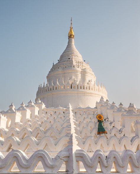 The white pagoda!  Mya Thein Tan Pagoda, also known as Hsinbyume Pagoda, is all painted white and is modelled on the physical description of the Buddhist sacred mountain, Mount Meru! You can find it in the Sagaing region in Myanmar, close to Mandalay.  #myanmar #myatheintanpagoda #hsinbyumepagoda #mandalay Hsinbyume Pagoda, Mandalay Myanmar, Mount Meru, Vietnam Tour, Myanmar Travel, Sacred Mountain, Vietnam Tours, Paris Guide, Travel Destinations Asia
