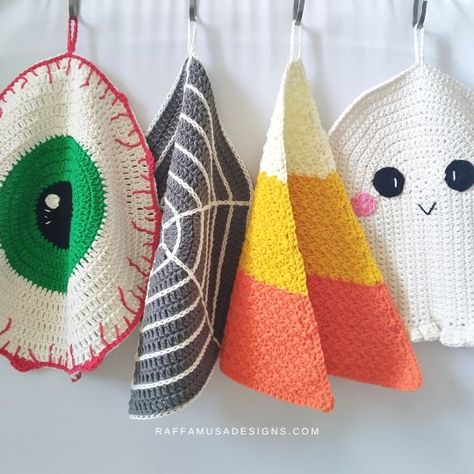 Halloween Ghost Dishcloth – Free Crochet Pattern • RaffamusaDesigns Amigurumi Patterns, Apple Granny Square Pattern, Funny Crochet Patterns, Cute Tops Aesthetic, Crochet Halloween Patterns Free, Aesthetic Skirt, Crochet Cup Coaster, Tops Aesthetic, Dishcloth Crochet