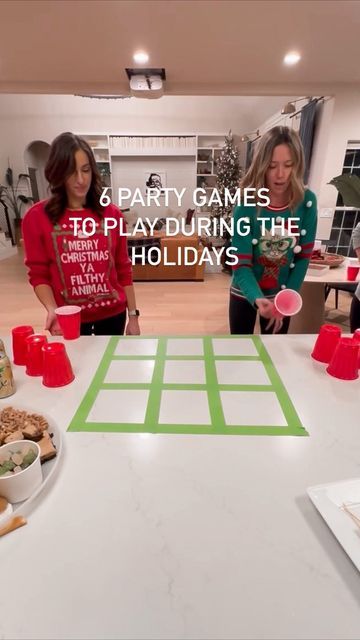 Game Night For Families, Natal, Family Games Christmas Party Ideas, Kid Games For Christmas Party, Christmas Game For Kindergarten, Punch A Prize Christmas, Adult Party Games Christmas, Group Prizes For Games, Christmas Kid Party Games