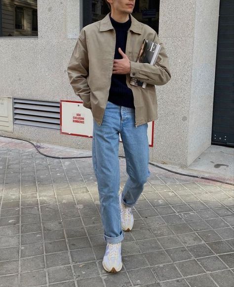 Men City Outfit, Fall Ootd Men, Nice Mens Outfits Classy, Straight Leg Mens Outfit, Semi Formal Outfit Ideas For Men, Men Ootd Aesthetic, Men Casual Outfit 2023, Mens Easter Outfit Casual, Simple Outfits For Men Casual