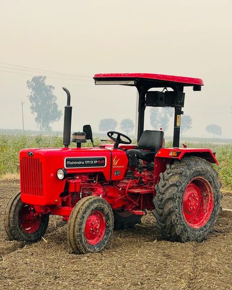 Nature, Tractor Pictures, Nature Background Images, Stylish Photo, Nature Background, Background Wallpaper For Photoshop, Stylish Photo Pose, Real Hero, Nature Backgrounds