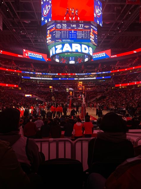 #basketball #washingtondc Washington Wizards, Wizards Basketball, Wizard Games, Basketball Game, Basketball Games, Wnba, Spring Break, Washington Dc, Washington