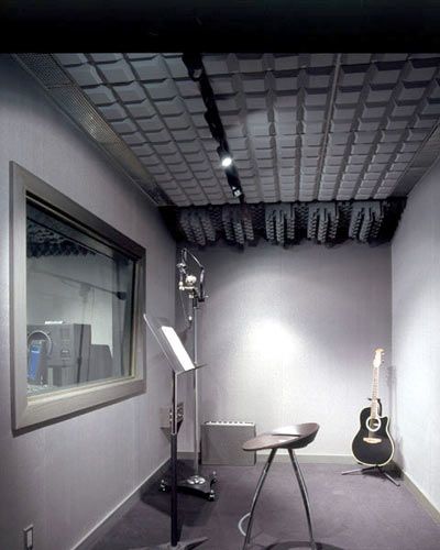 Vocal Studio Room, Sound Booth, Vocal Booth, Recording Booth, Music Studio Decor, Music Room Design, Home Recording Studio Setup, Recording Studio Setup, Elevated Athleisure