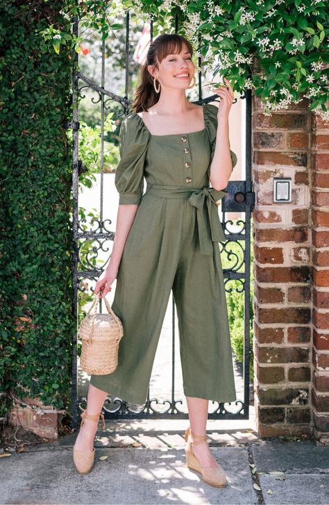 Dresses Will Seem Dull Once You Set Eyes on These 21 Rompers and Jumpsuits From Nordstrom Romper Outfit Ideas, Gal Meets Glam Collection, Chique Outfits, Trendy Dress Outfits, Jumpsuit Outfit, Gal Meets Glam, Romper Outfit, Stylish Dresses For Girls, Designs For Dresses