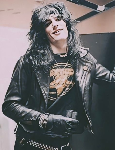 Tommy Lee Motley Crue, 6 Feet Under, Motley Crue Nikki Sixx, Recipes For Dinner Healthy, Motley Crüe, Hair Metal, Rockstar Aesthetic, Rock Aesthetic, Peter Steele