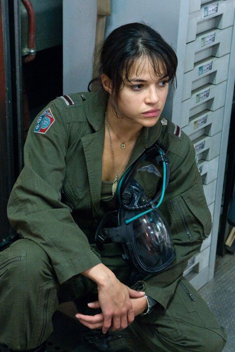 Michelle Rodriguez as Trudy Chacon in 'Avatar' (2009) - #MichelleRodriguez #Avatar Michelle Rodriguez, Michelle Rodriguez Avatar, Prince Michael Jackson, Avatar 3, Michael Rodriguez, Stephen Lang, Avatar James Cameron, Avatar Movie, James Cameron