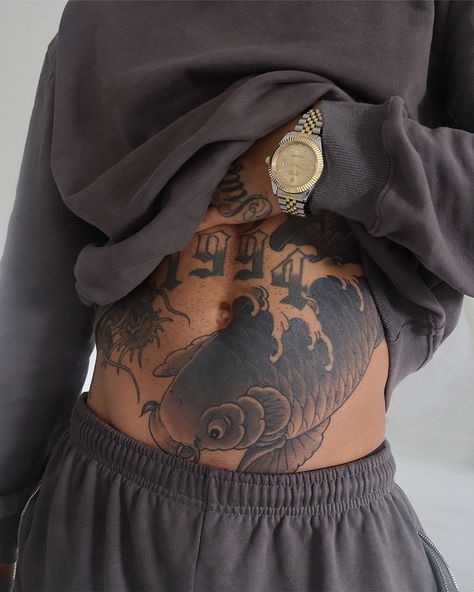 Wrap Around Torso Tattoo, Russian Style Tattoo, Koi Fish Stomach Tattoo, Back Tattoo Men, Tattooed Men, Bauch Tattoos, Torso Tattoos, Pieces Tattoo, Chest Piece Tattoos