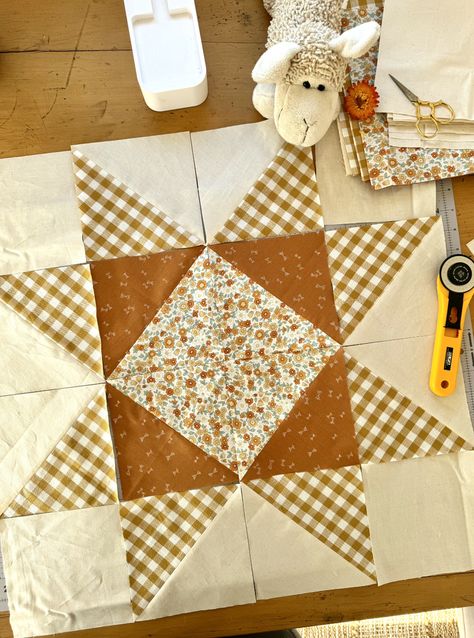 What is Joz making- October — Joz Makes Quilts Tela, Patchwork, Star Quilt Square Patterns, 5 Inch Fabric Square Projects, Simple Hand Quilting Designs, Simple Beginner Quilt Patterns, Lemon Star Quilt Pattern, Quilt Booth Display Ideas, Different Quilt Blocks