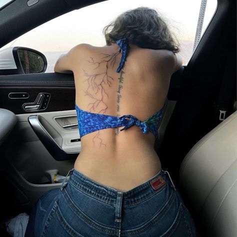 Multiple Back Tattoos Women Placement, Sick Back Tattoos, Hot Back Tattoos, Sick Tattoos For Women, Back Tattoos With Meaning, Woman’s Back Tattoo, Unique Back Tattoos Women, Women’s Back Tattoos, Women Back Tattoo Ideas