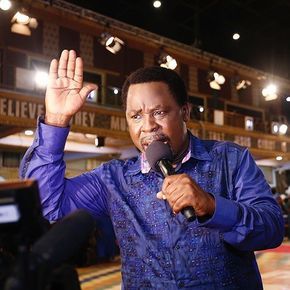 Prophet Tb Joshua, Emmanuel Tv, T B Joshua, Gods And Generals, Tb Joshua, Catholic Altar, Xiaomi Wallpapers, Watch And Pray, Let Us Pray