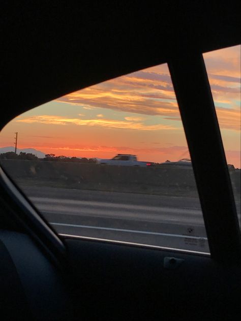 Bonito, View From Inside Car, Car View From Inside Aesthetic, Car View From Inside, Inside Car Aesthetic Night, Sunset From Car, Cali Sunset, Car Sunset, Inside A Car