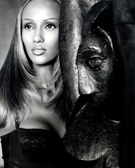 Supermodel IMAN Pic Appreciation Thread | Page 16 | Lipstick Alley Iconic Supermodels, Iman Abdulmajid, Iman Model, Romy And Michelle, Supermodel Iman, Beverly Peele, Karen Alexander, Veronica Webb, African Union