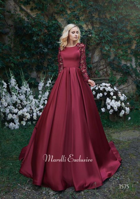 97d0145823aeb8ed80617be62e08bdccdesc41222124ri Red Wedding Dresses, Prom Dresses Modest, Long Evening Gowns, Prom Dresses Long With Sleeves, Black Wedding Dresses, Long Wedding Dresses, Wedding Dress Long Sleeve, Gorgeous Gowns, Prom Gown