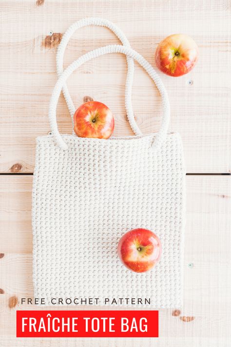 Free Crochet Pattern - simple beginner tote bag, summer market bag, made from a rectangle. Written pattern and photo tutorial on the blog. Amigurumi Patterns, Thermal Stitch, Selling Crochet, Crochet Small, Small Tote Bags, Crochet Handbags Patterns, A Rectangle, Crochet Tote Bag, Crochet Tote