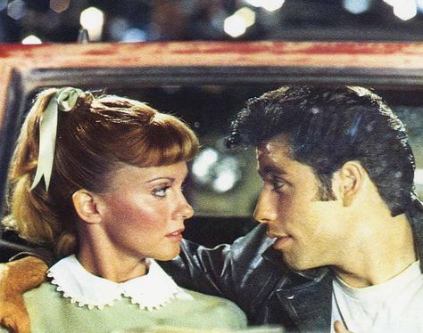 . Fashion Myths, Sandy And Danny, Grease 1978, Sandy Grease, Grease Movie, Grease Is The Word, Movies Quotes, Septième Art, Movies Worth Watching