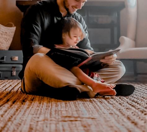 Single Dad Aesthetic Daughter, Stay At Home Dad Aesthetic, Stepdad Aesthetic, Good Dad Aesthetic, Teen Dad Aesthetic, Young Dad Aesthetic, Dad Friend Aesthetic, Dad And Baby Aesthetic, Girl Dad Aesthetic