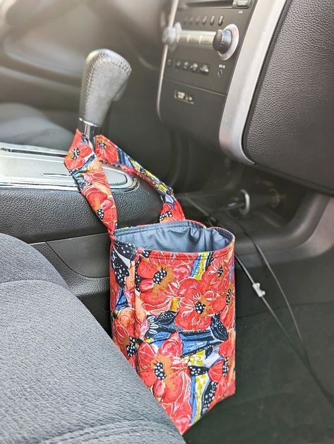 Vehicle Garbage Can Diy Car, Trash Bags For Cars, Fabric Car Trash Bag, Fabric Garbage Can For Car, Car Trash Bag Sewing Pattern, Car Trash Can Diy, Fabric Trash Bag For Car, Auto Garbage Bag, Fabric Car Trash Bag Pattern