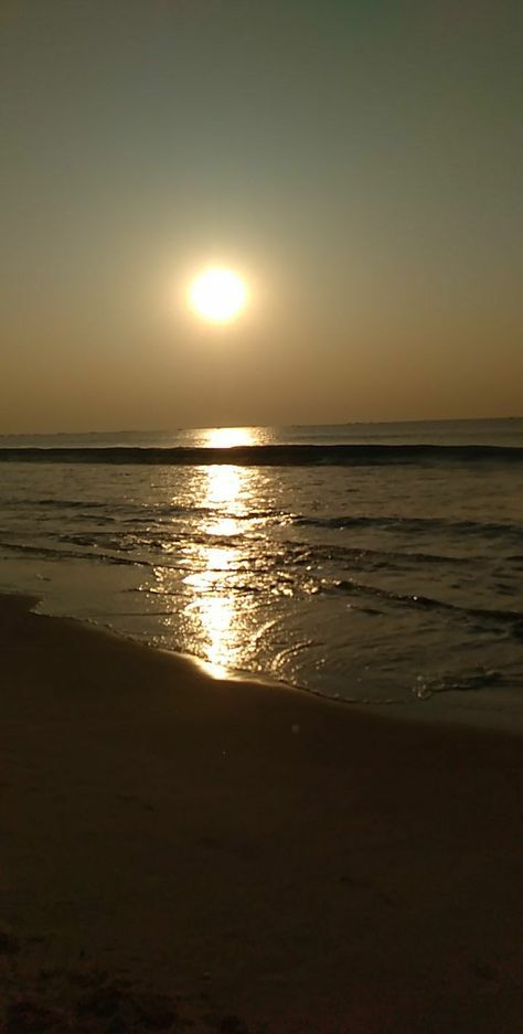 #Sunrise, #Beach, #Puri_sea_beach, #Sunset, #Sunlight, #Waves, #Morning, #Calmness, #Good_vibes, #Photography #waves Nature, Sunrise In Beach, Vibes Photography, Morning Sunrise, Sunrise Beach, Beautiful Sunrise, Sea Beach, Beach Aesthetic, Nature Aesthetic