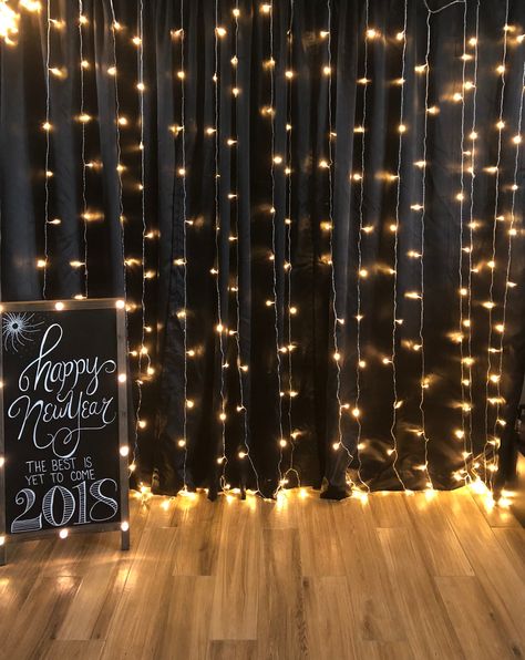 Black Photo Backdrop With Lights, Karaoke Backdrop Ideas, Curtain Light Photo Backdrop, Black Backdrop With Lights, Hoco Photo Backdrop, New Year’s Eve Photo Backdrop, Karaoke Backdrop, Hoco Backdrop Ideas, Banquet Photo Backdrop