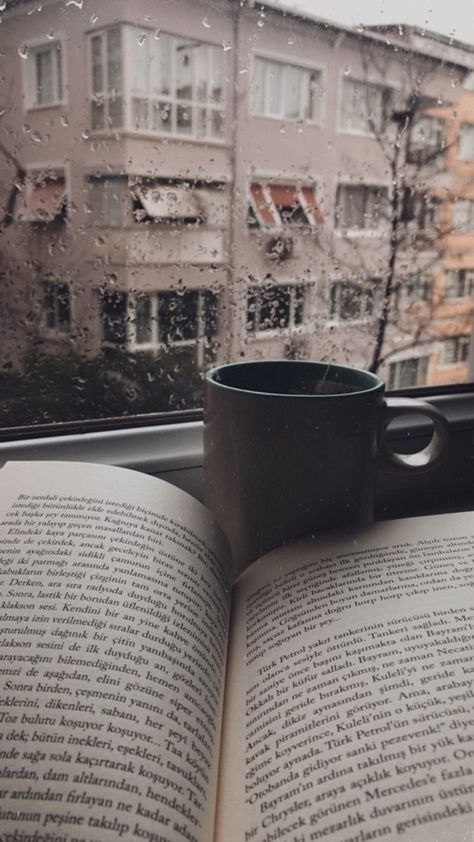 Taylor Swift Vibes, Vibes Playlist, Rain And Coffee, I Love Rain, Rain Wallpapers, Music Is My Escape, Coffee Wallpaper, Book Writing Inspiration, Book Wallpaper