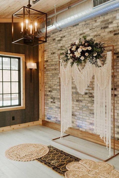 50+ Terra Cotta Wedding Ideas You'll Love! | The Perfect Palette Floral Backdrop Wedding, Terra Cotta Wedding, Macrame Wedding Decor, Macrame Wedding Arch, Backdrop Boho, Boho Backdrop, Deco Baby Shower, Boho Wedding Inspo, Macrame Wedding Backdrop