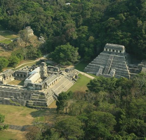 Palenque Palenque, Mexican Culture, Fantasy Landscape, Mexican, House Styles