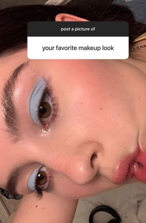 Pastel Blue Eyeshadow, Cassie Maddy, Abstract Makeup, Smink Inspiration, Dope Makeup, Makeup Eye Looks, Creative Makeup Looks, Makeup Makeover, Blue Eyeshadow