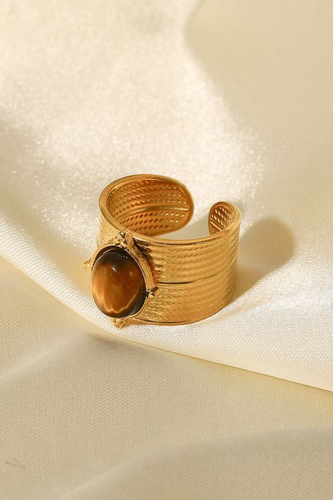 18K Gold-Plated Wide Open Ring https://fitggins.com/products/18k-gold-plated-wide-open-ring FITGGINS #Bestseller Sage Ring, Brown Ring, Ghost Mannequin, Orange Ring, Brown Rings, Picture Style, Womens Watches Luxury, Ring Sale, Eye Stone