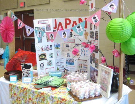 Kawaii Style Food For World Thinking Day- Japan | Three Little ... Culture Day, Japan For Kids, Brownie Girl, Girl Scout Activities, Japan Crafts, Daisy Scouts, World Thinking Day, Girl Scout Swap, Activities Ideas